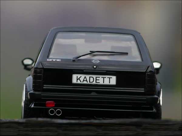 1:18 Opel Kadett D GTE schwarz 1983 inkl OVP